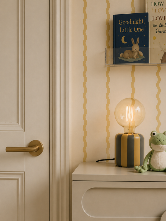 Retro Yellow Wiggle Line Wallpaper – Minimalist Ochre Peel and Stick Nursery Wallpaper