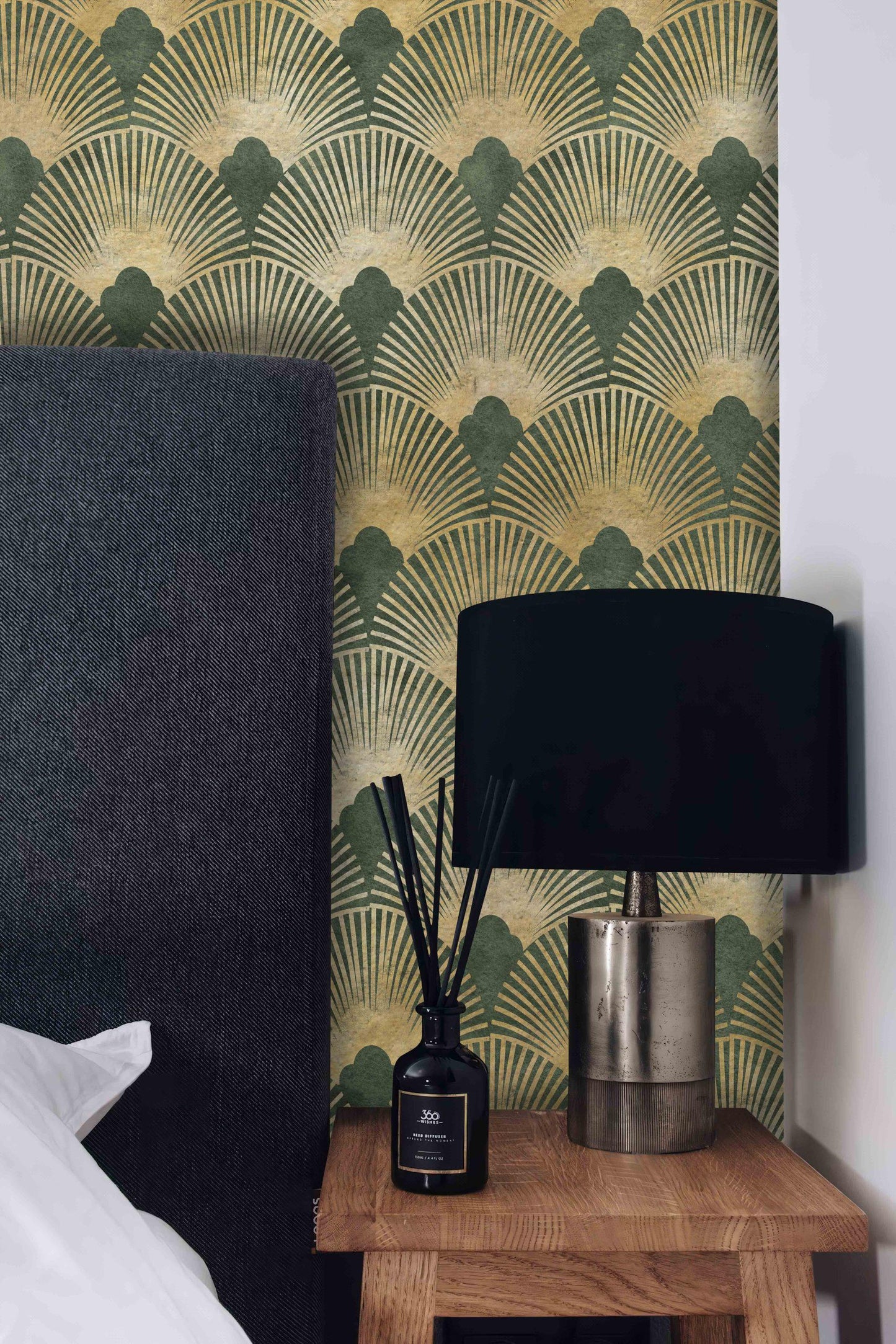 Green and Gold Geometric Pattern Wallpaper, Abstract Wallpaper with Vintage Pattern, Boho Style Wallpaper, Design Modern Pattern Wallpaper